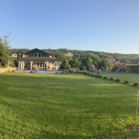 Vila Lily Villa Smederevo Buitenkant foto