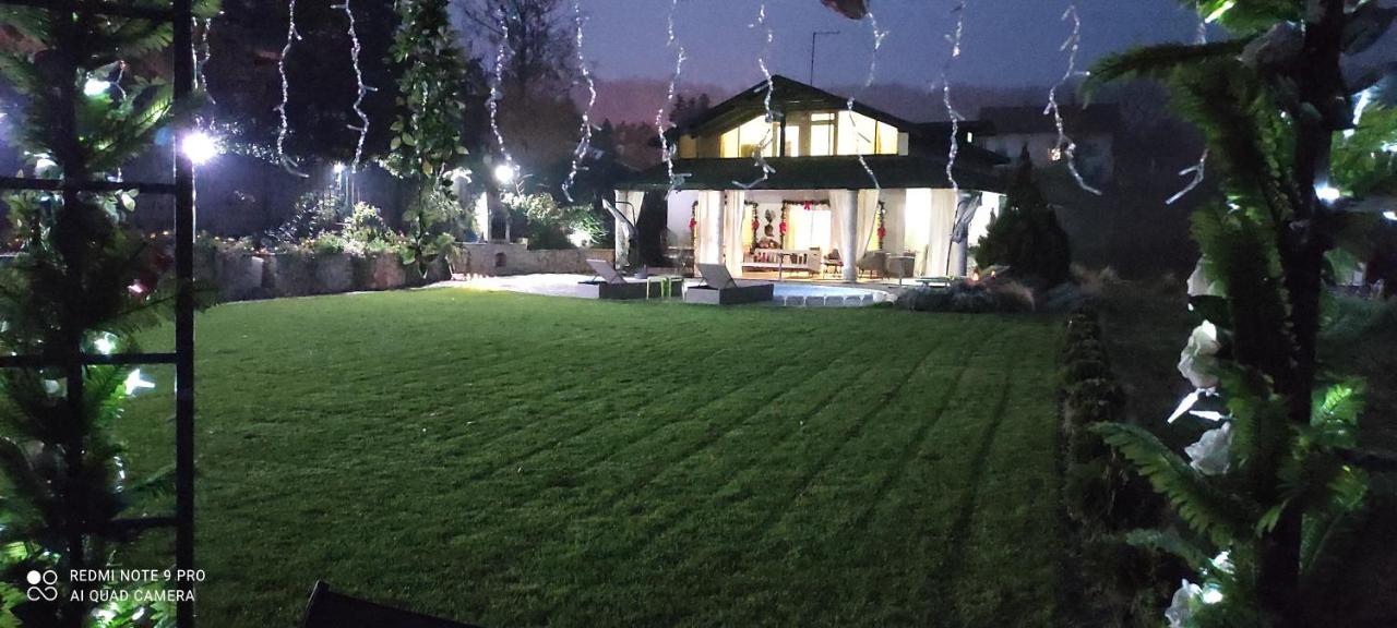 Vila Lily Villa Smederevo Buitenkant foto